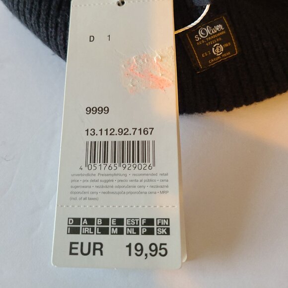 S. OLIVER KNIT CAP BLACK ONE SIZE - Picture 8 of 8